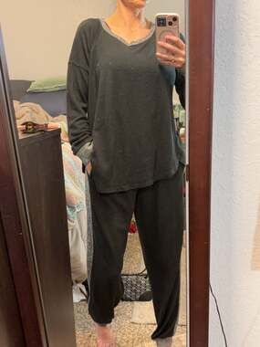 Kensie Women's Size M Black and Grey Lounge Set